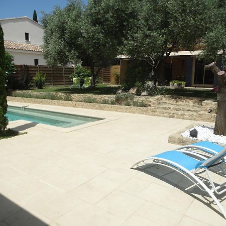 Gites En B&B Le Clos De La Cerise Châteauneuf-du-Pape Buitenkant foto
